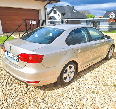 Volkswagen Jetta cena 29900 przebieg: 177777, rok produkcji 2012 z Trzebinia małe 211